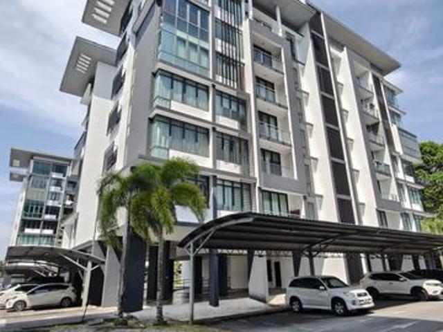 Rare unit Condominium Prime Location Jalan Song for Sale