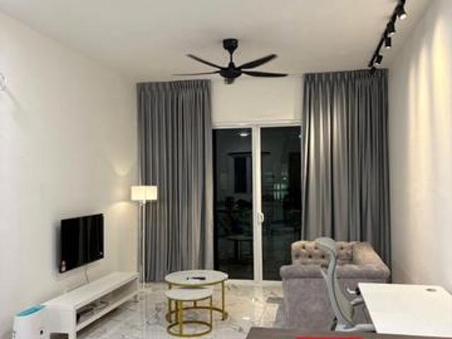 Rare Unit with WiFi Quaywest Residence Bayan Lepas