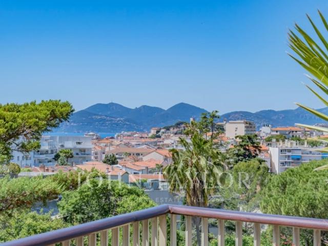 Rare villa toit proche du centre ville