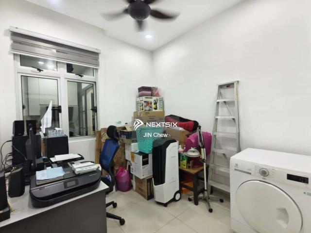 Rare 2 Storey Terrace Haus For Sale @Nusa Sentral