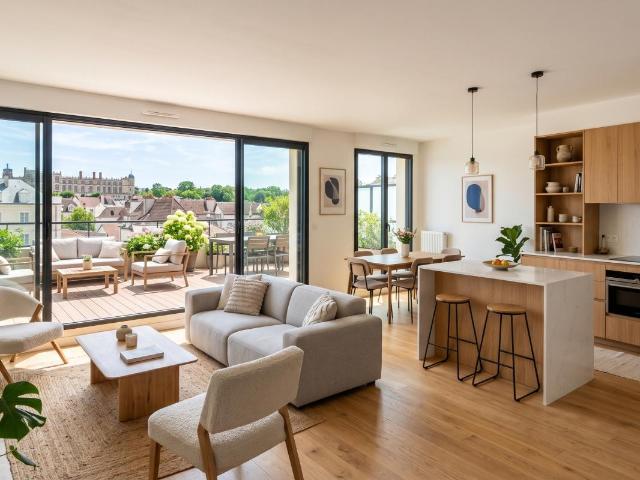 RARE: 5 PIÈCES DERNIER ÉTAGE AVEC GRANDE TERRASSE CENTRE VILLE PROCHE RER B