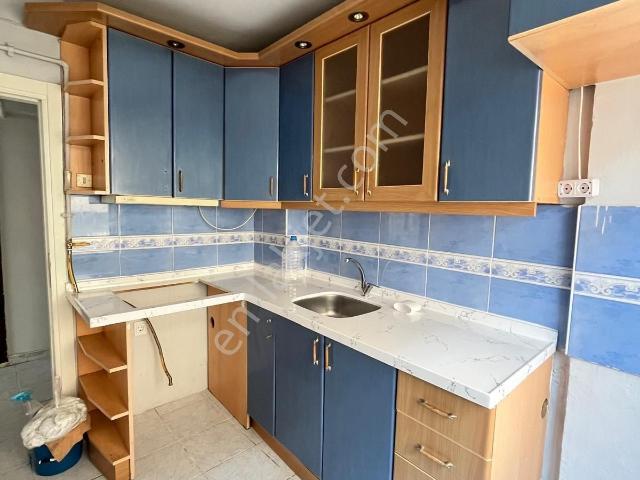 Rasathane Mah. De Ara Kat Kiralık Daire