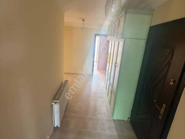 Rasathane Mahallesinde İci Temiz Kiralık Daire