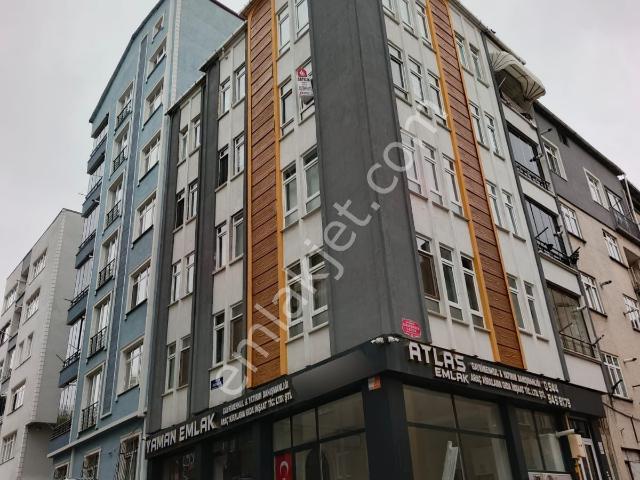 Rasathane Mahallesinde İci Temiz Satılık Daire