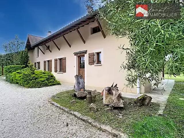 Ratenelle 71290 Achat / Vente maison 6 pièces t6 au dernier étage