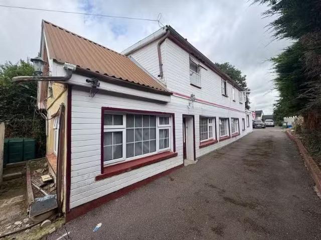 Rathgoggin South, Charleville, Charleville, Co. Cork, P56HX96.