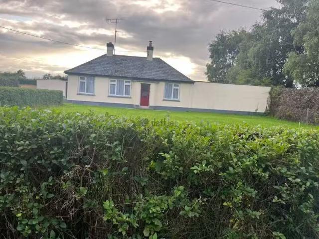 Rathmolyon, Enfield, Co. Meath, Ballyhoe, Co. Meath is for rent