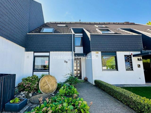 RATINGEN HÖSEL FAMILIENFREUNDLICHES EINFAMILIENHAUS MIT GARTEN & GARAGE IN BEGEHRTER LAGE!