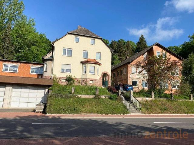 Raum für Ideen großzügige Gewerbeeinheit mit angrenzenden Wohnhaus in Heringen
