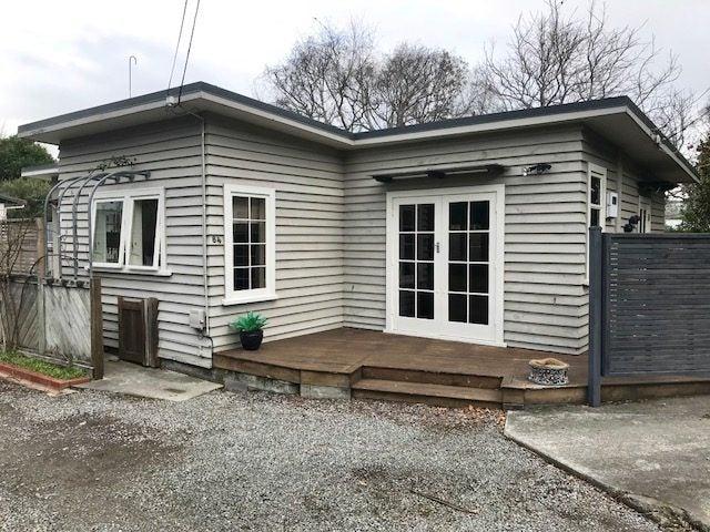 raumati beach, 2 bedrooms