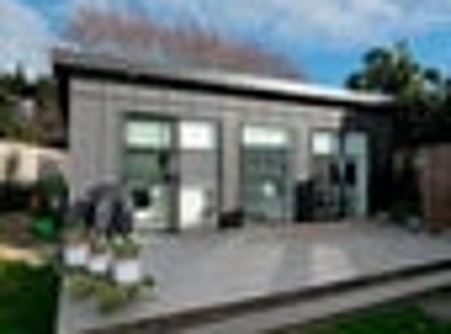 Raumati South, 2 bedrooms, $500 pw