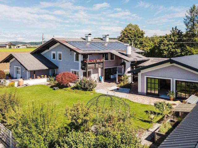 Raumwunder!Familienhaus mit Wellnessbereich und Platz für Ihre Visionen