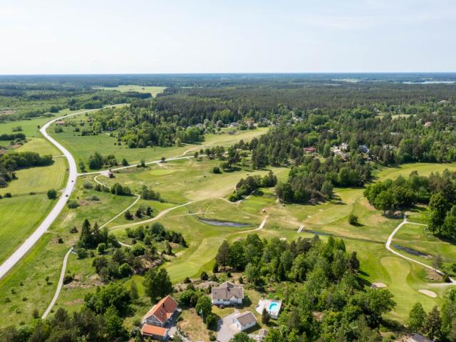 Rävens väg 4