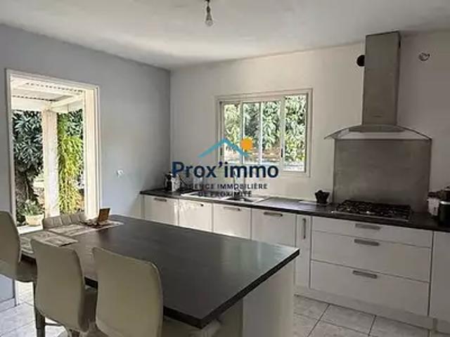 Ravine Des Cabris 97432 Achat / Vente maison 4 pièces t4 terrasse parking