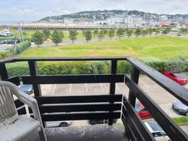 Ravissant studio, balcon et vue dégagée sur la mer