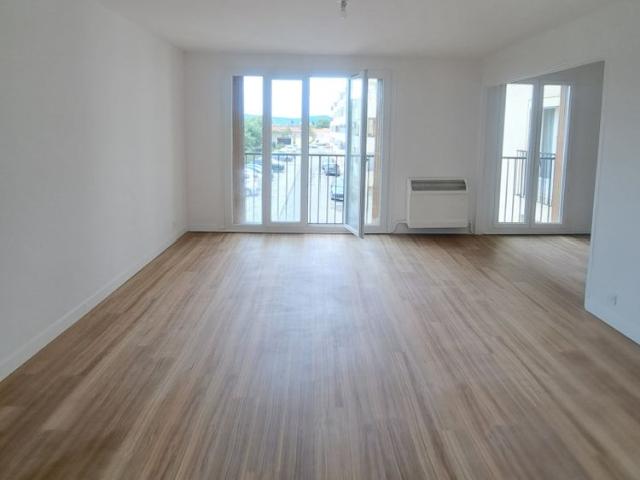 RAVISSANT TYPE 3/4 DE 65,22 M² AVEC BALCONS DANS RESIDENCE FERMEE