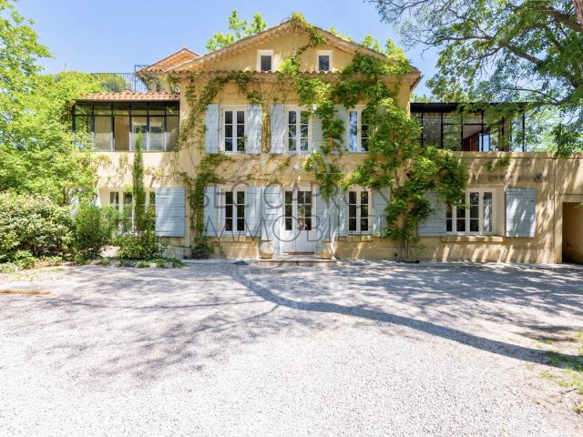 BASTIDE DE CHARME XIXᵉ SIÈCLE 10 MINUTES CENTRE VILLE AIX EN PROVENCE