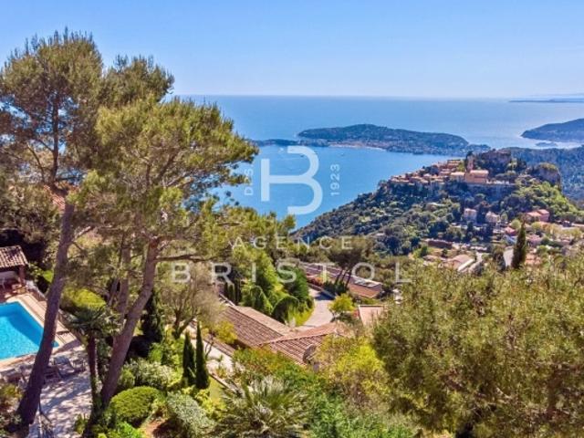 Ravissante villa provençale avec vue panoramique exceptionnelle à Èze