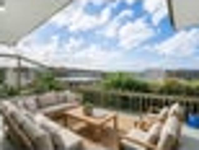 Raw Manly Reno with Sea Views