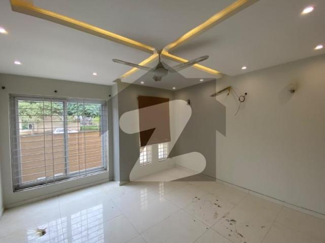 Rawalpindi Bahria Town Phase 8 7 Marla single unit House For Sale Bahria Town Phase 8