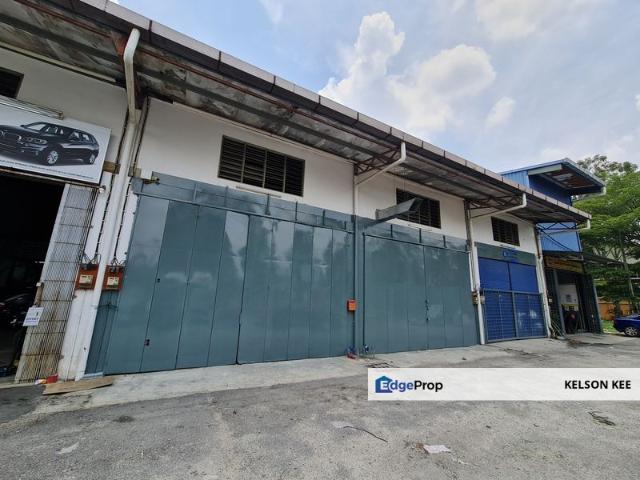 Rawang Batu 17, Kampung Dato Lee Kim Sai near town
