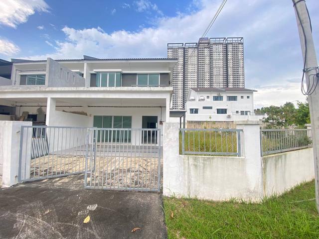 Rawang Double storey Terraces house corner unit