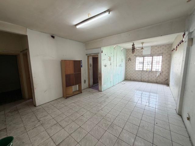 Rawang Putra Town House