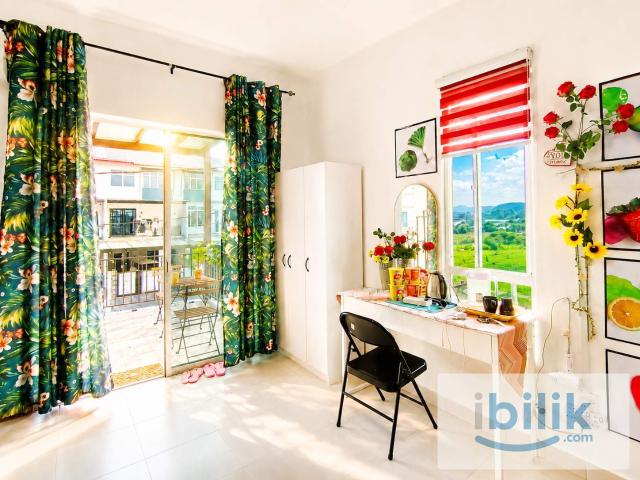 Rawang Taman Scientex Kundang Jaya Master Bedroom Private Bathroom+Balcony