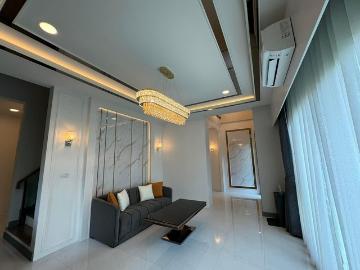 รายละเอียดที่พัก ให้เช่า บ้านเดี่ยวหรู 2 ชั้น เดอะ ซิตี้ บางนา ติด Mega บางนา