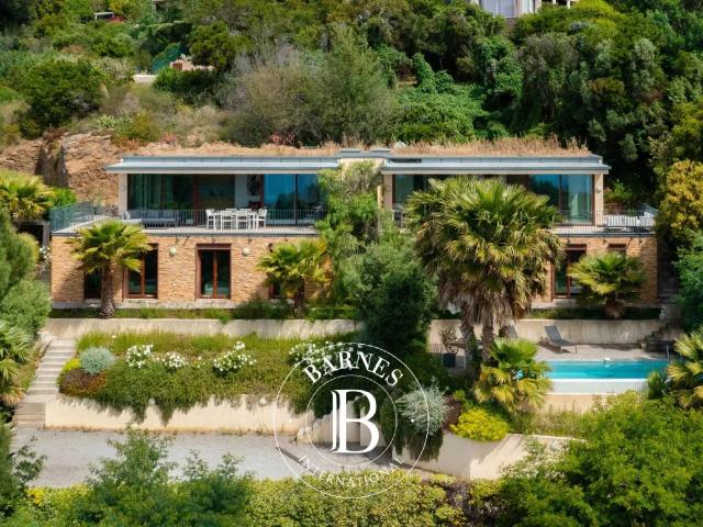 Rayol Canadel Sur Mer Double villas Vue mer panoramique 250m² Rayol Canadel sur Mer