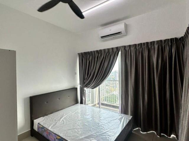 Razak City Residences @ Balcony Room For Rent Fully Furnished