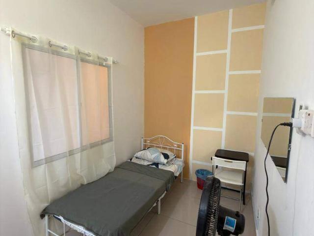 Razak City Residences_R5 Small Room with Single Bed_Female