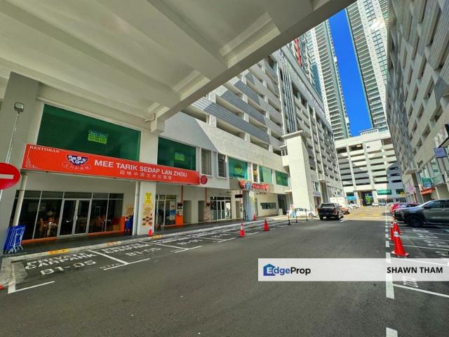 Razak City Shop