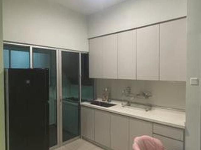 Razak City 2room Fully Ready in face pool c M vertical trion full AC