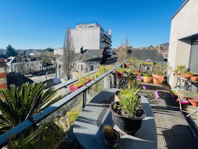 Rd Pt de Rennes Appartement T4