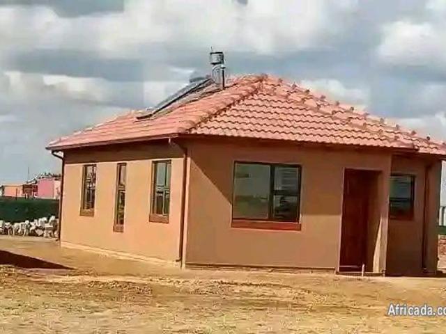 Rdp house Available to selling Call WhatsapDavid Phala 0721827886