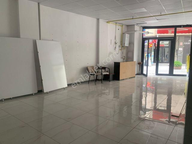 Reşadiye Esnaf Sokağında 187m2 Kiralık Dükkan