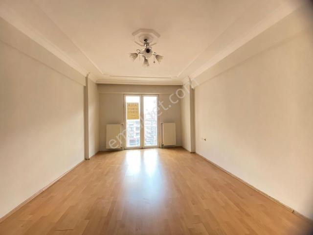 Reşadiye Mahallesi 3+1 Acil Satılık Daire