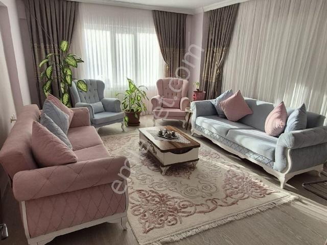 Reşadiye Mh Satılık Daire Güzel Ferah Bi Yerde
