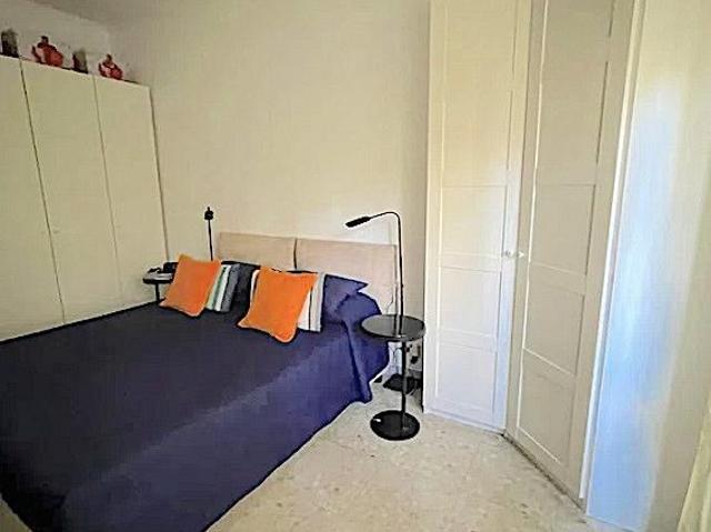 Re di roma bilocale arredato con terrazzo