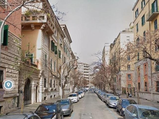 Re di roma stanza ad uso condiviso