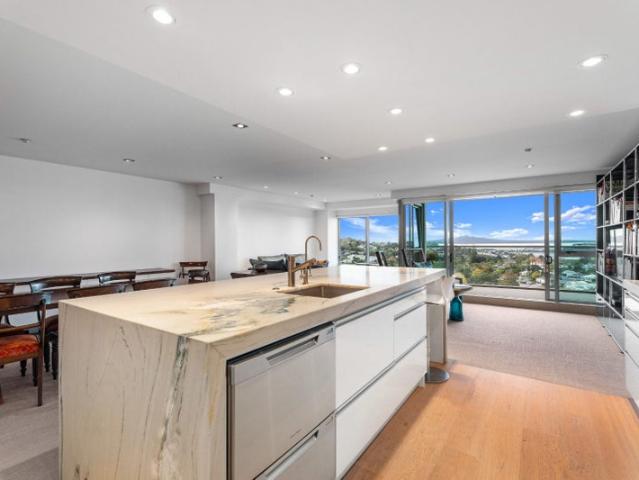 remuera, 2 bedrooms