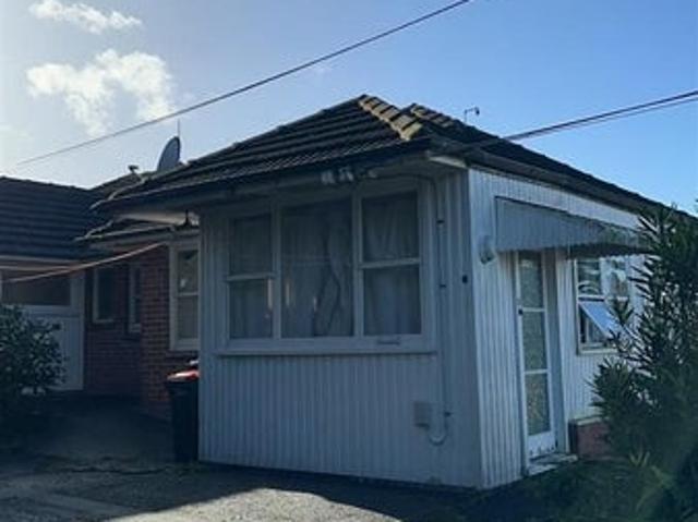 remuera, 2 bedrooms