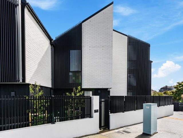 remuera, 2 bedrooms