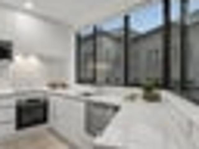 Remuera, 2 bedrooms, $850 pw