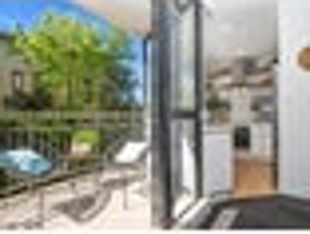 Remuera, 2 bedrooms, $860 pw