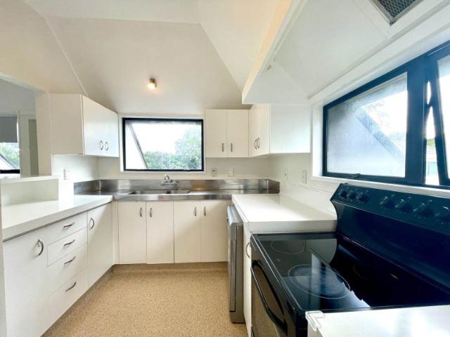 remuera, 3 bedrooms