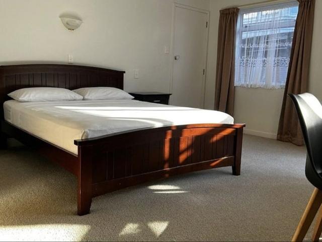 remuera, 3 bedrooms