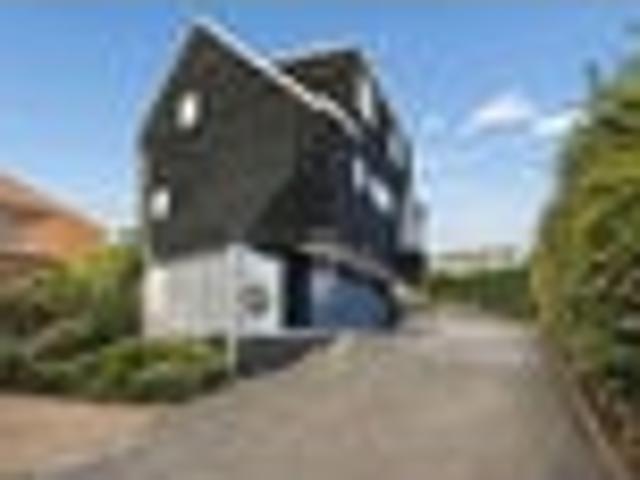Remuera, 3 bedrooms, $900 pw