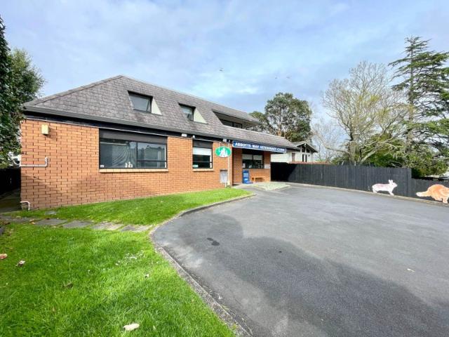 remuera, 3 bedrooms